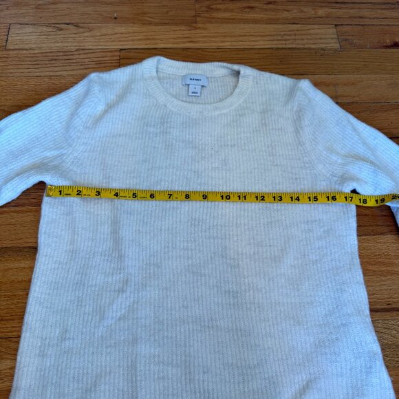 Old Navy Crew Neck Long Sleeve Light Marled Sweater with Split Hem - Picture 6 of 7